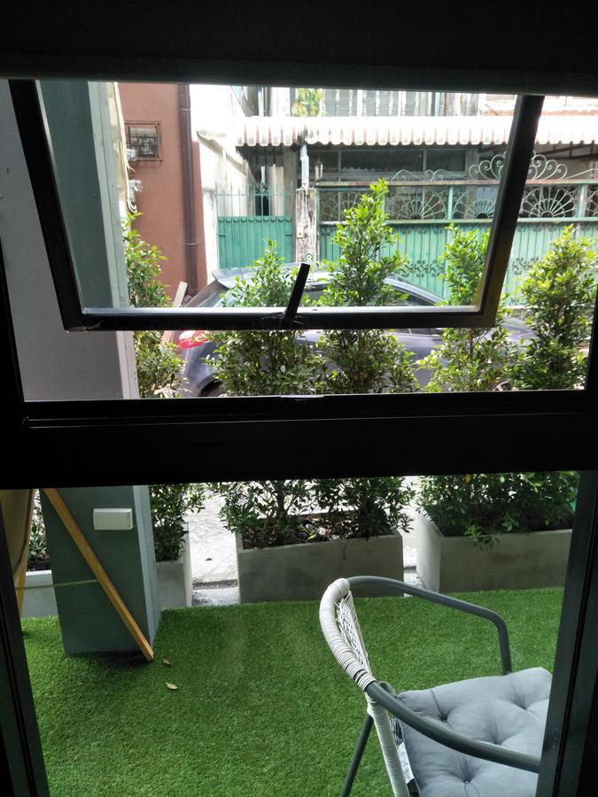 Badu Sukhumvit Dormitory Bangkok Luaran gambar