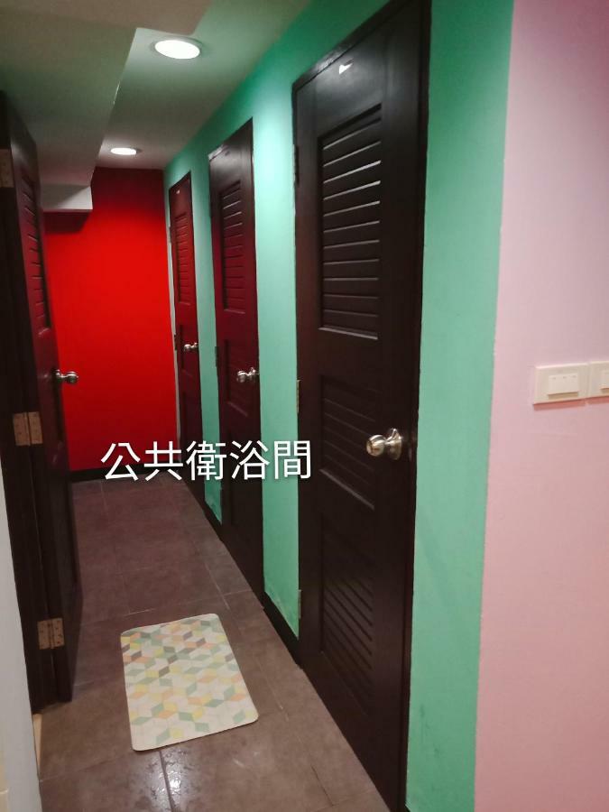 Badu Sukhumvit Dormitory Bangkok Luaran gambar