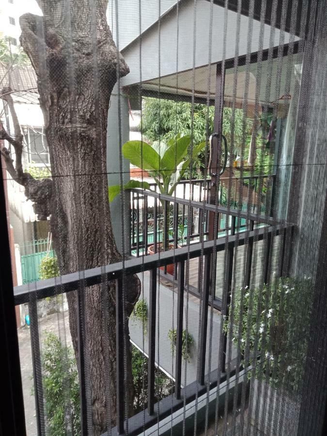 Badu Sukhumvit Dormitory Bangkok Luaran gambar